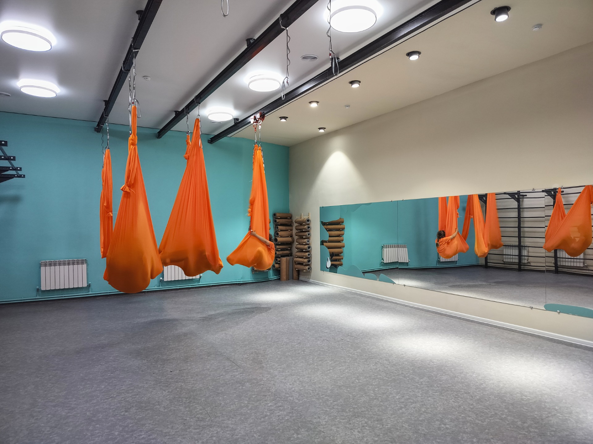 Yoga studio in Cave Boulder
